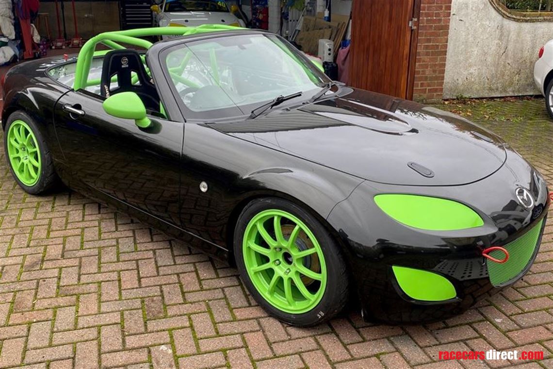 boreham-motorsport-built-mx5-mk35-miata-troph