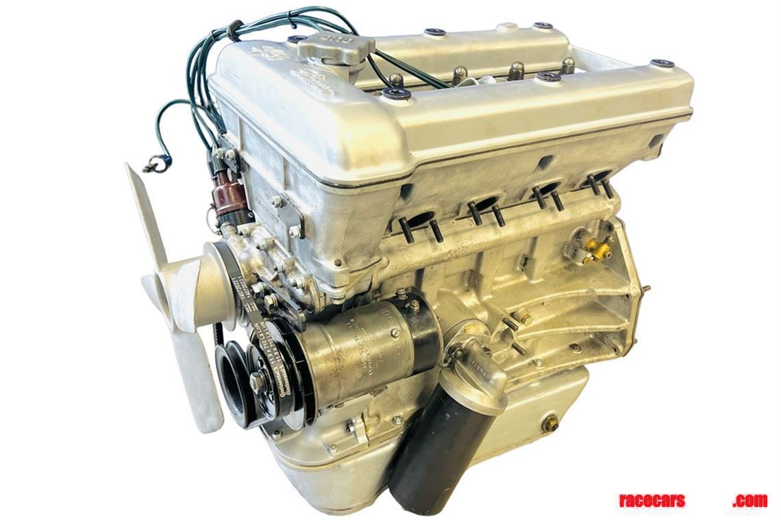 engine-alfa-romeo-giulietta-spider-veloce-130