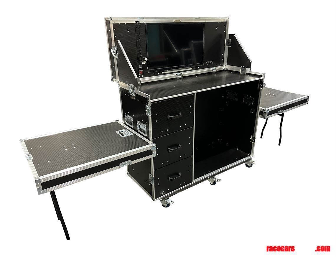 vmep-data-station-with-1-x-32-screen---vme-da