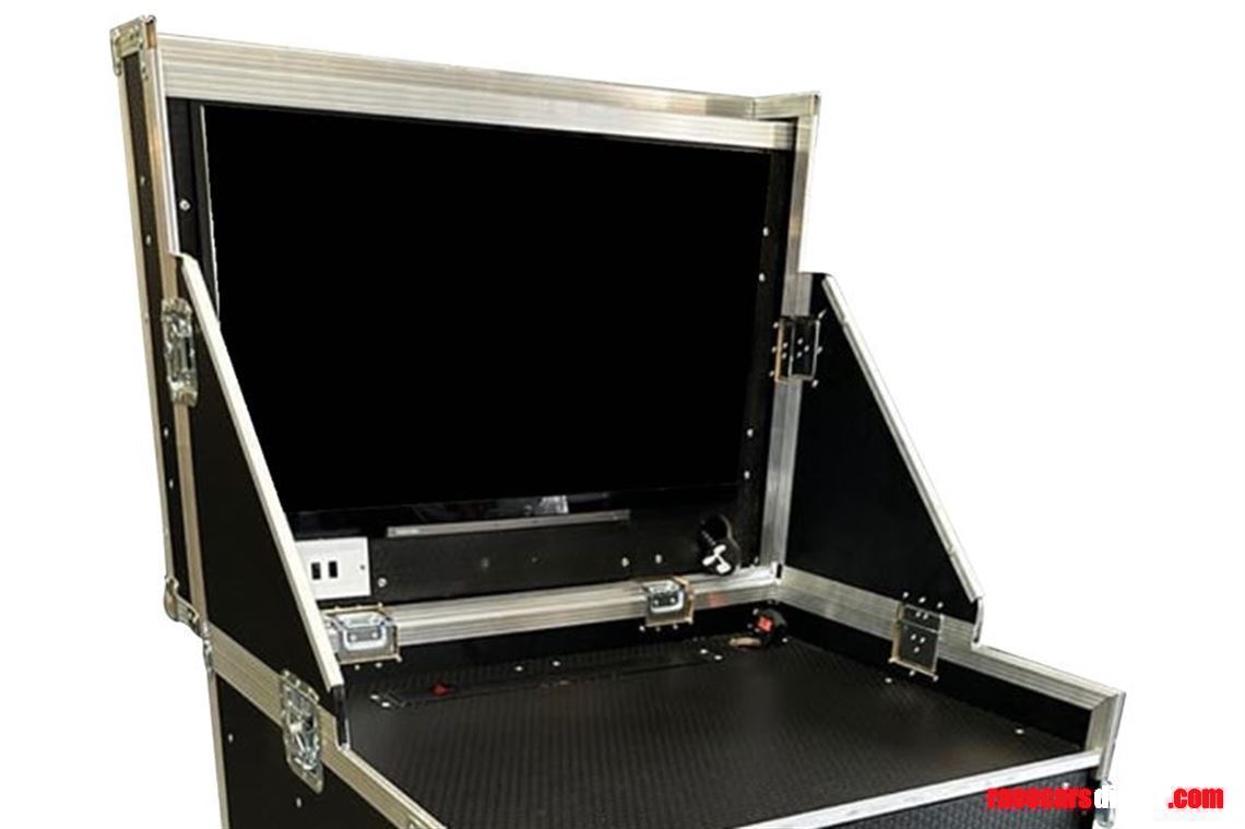 vmep-data-station-flight-case-with-32-tv---vm