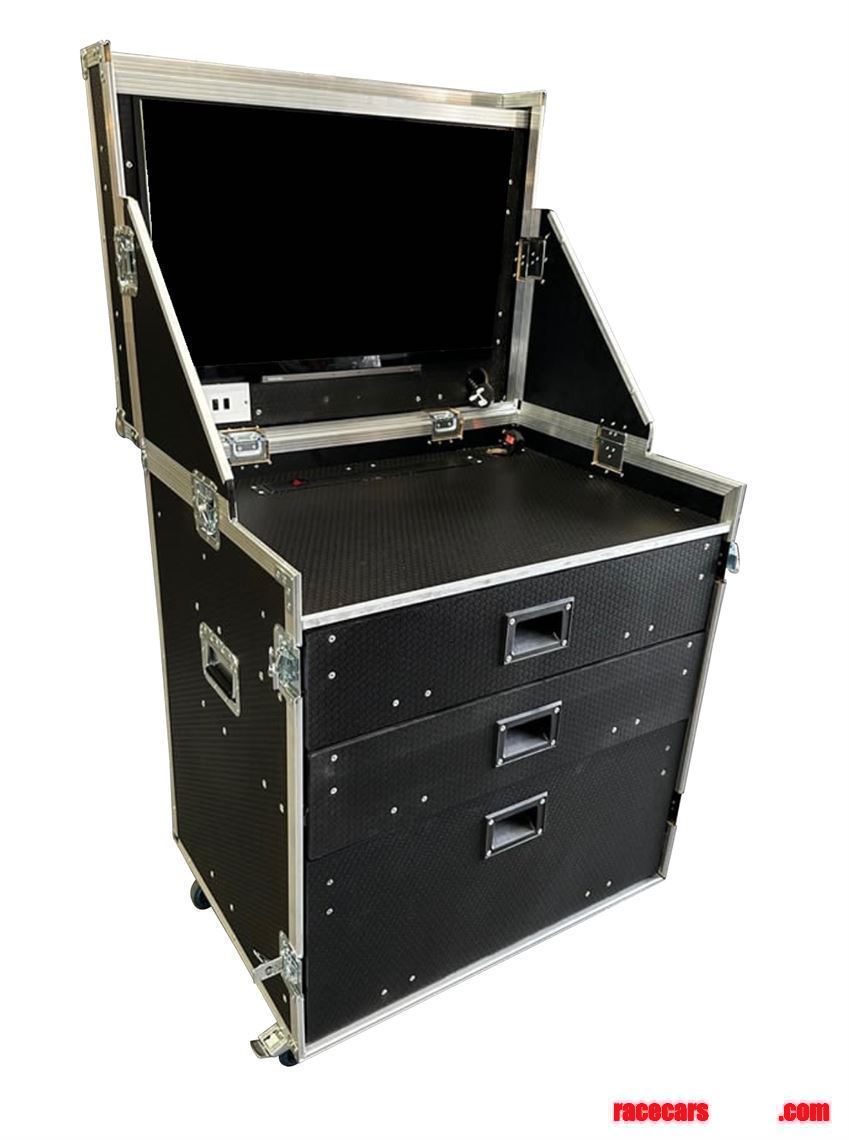 vmep-data-station-flight-case-with-32-tv---vm