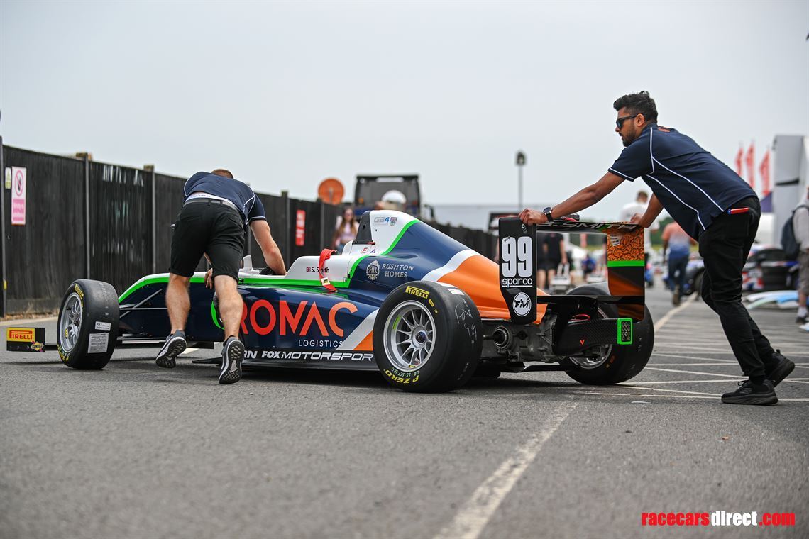 tatuus-t014-f4---ex-bearman---championship-wi