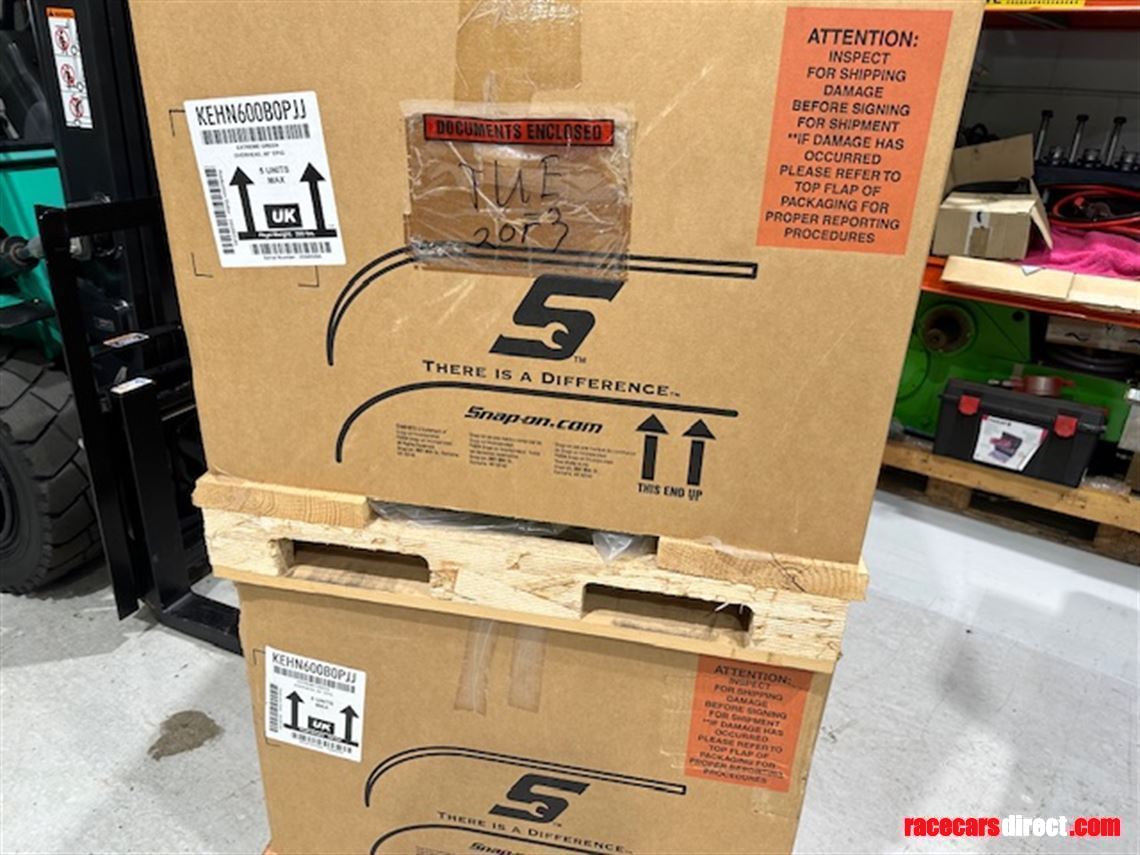 snap-on-60-epiqt-series-overhead-cabinets