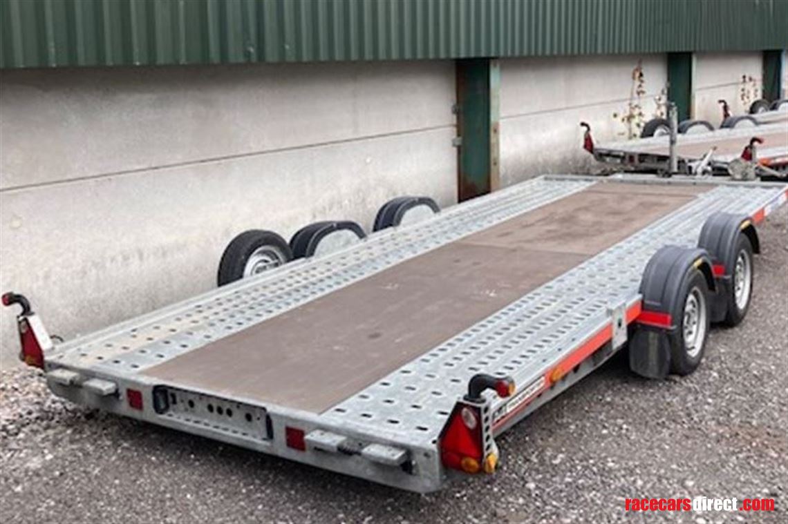 used-brian-james-a4-transporter-trailer-5m-x