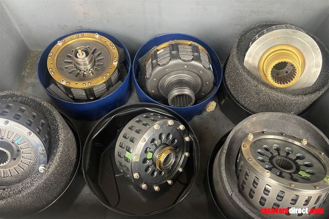 carbon-carbon-f1-clutches