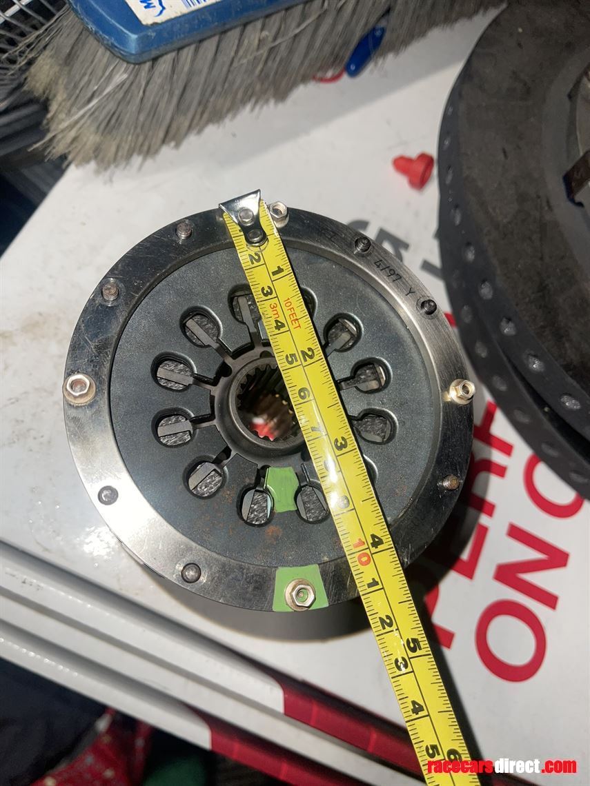 carbon-carbon-f1-clutches