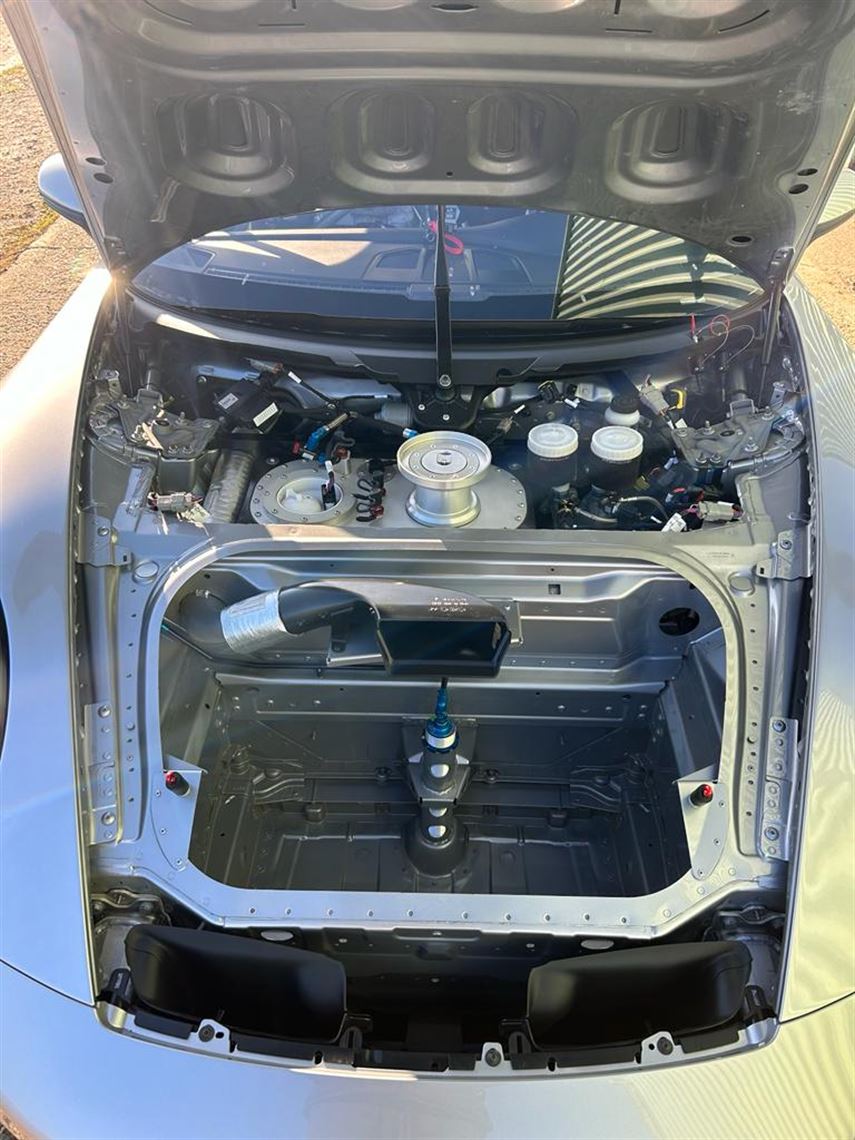 porsche-911-992-gt3-cup-my-2022