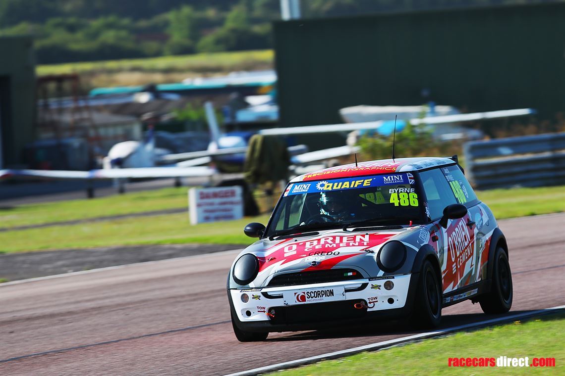 reduced-mini-challenge-uk-trophy-car