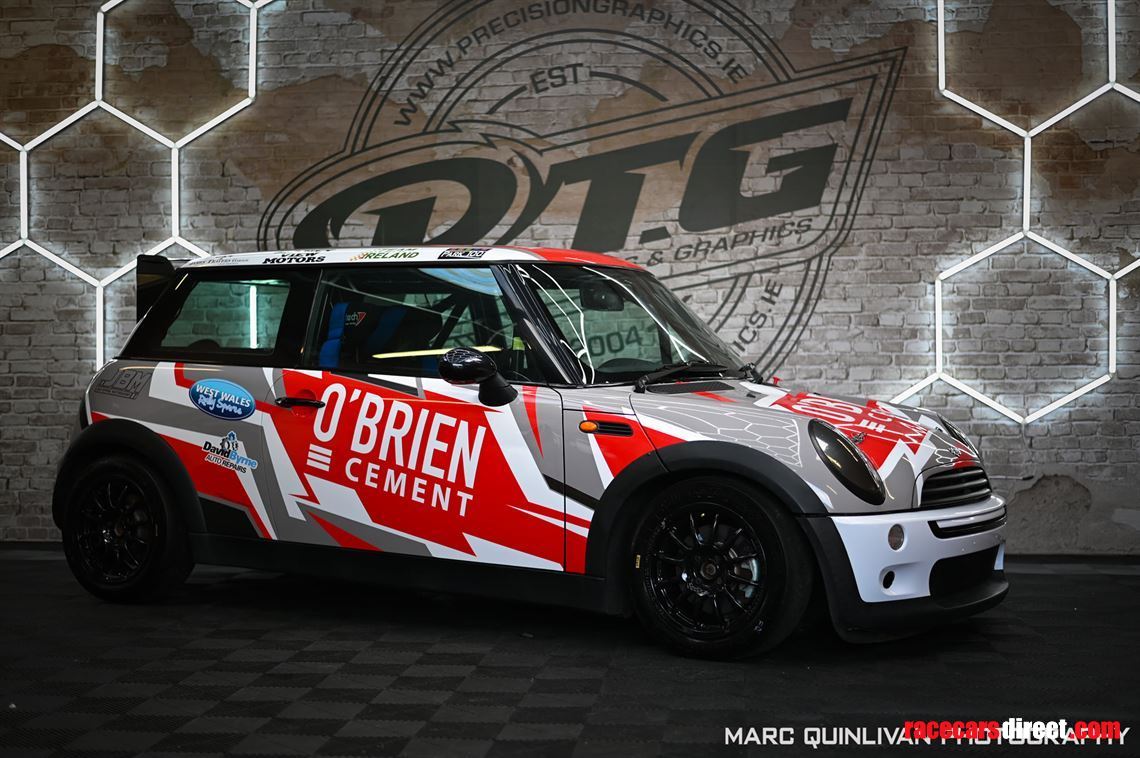 reduced-mini-challenge-uk-trophy-car