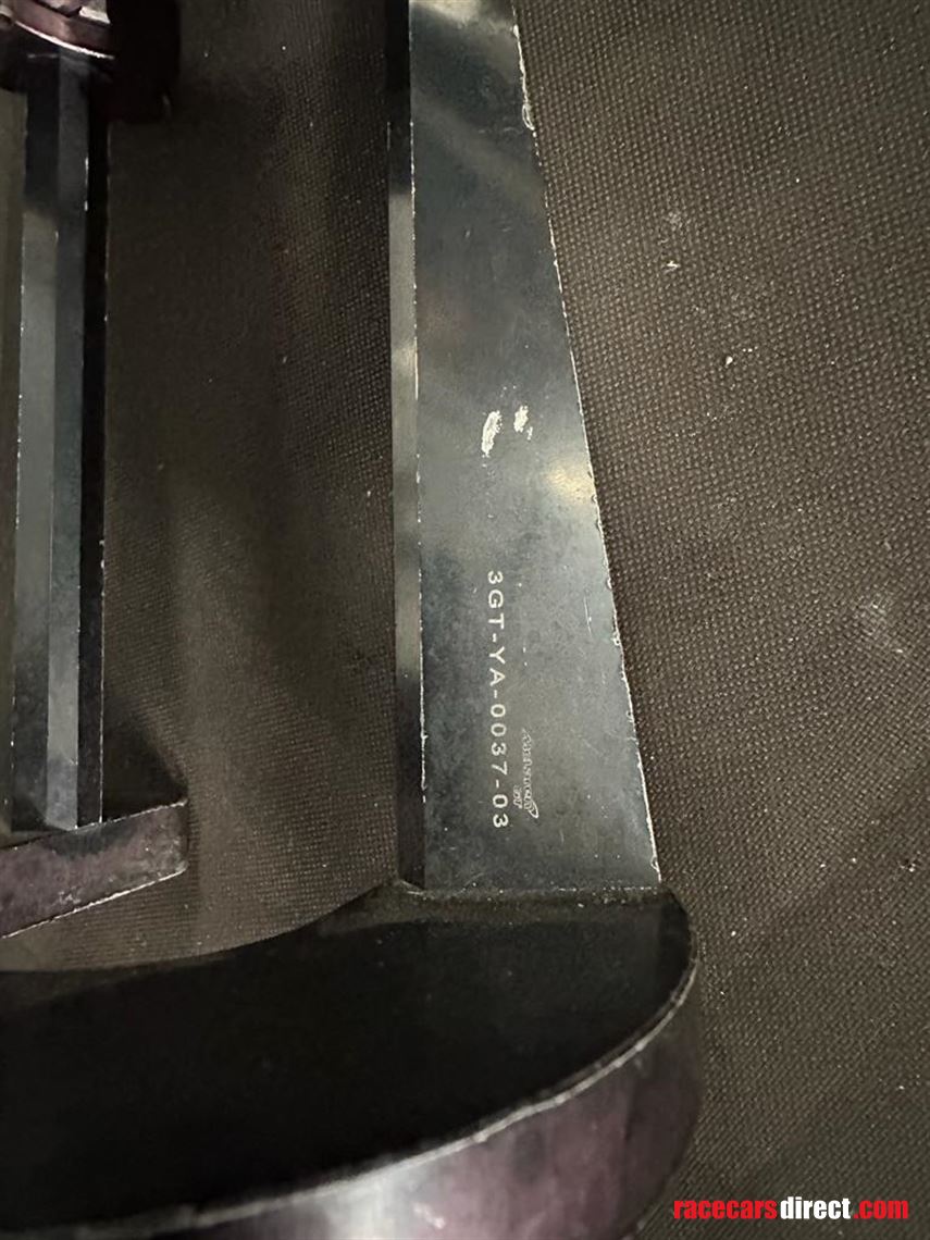 mclaren-570s-gt4-elephants-feet-and-safteys