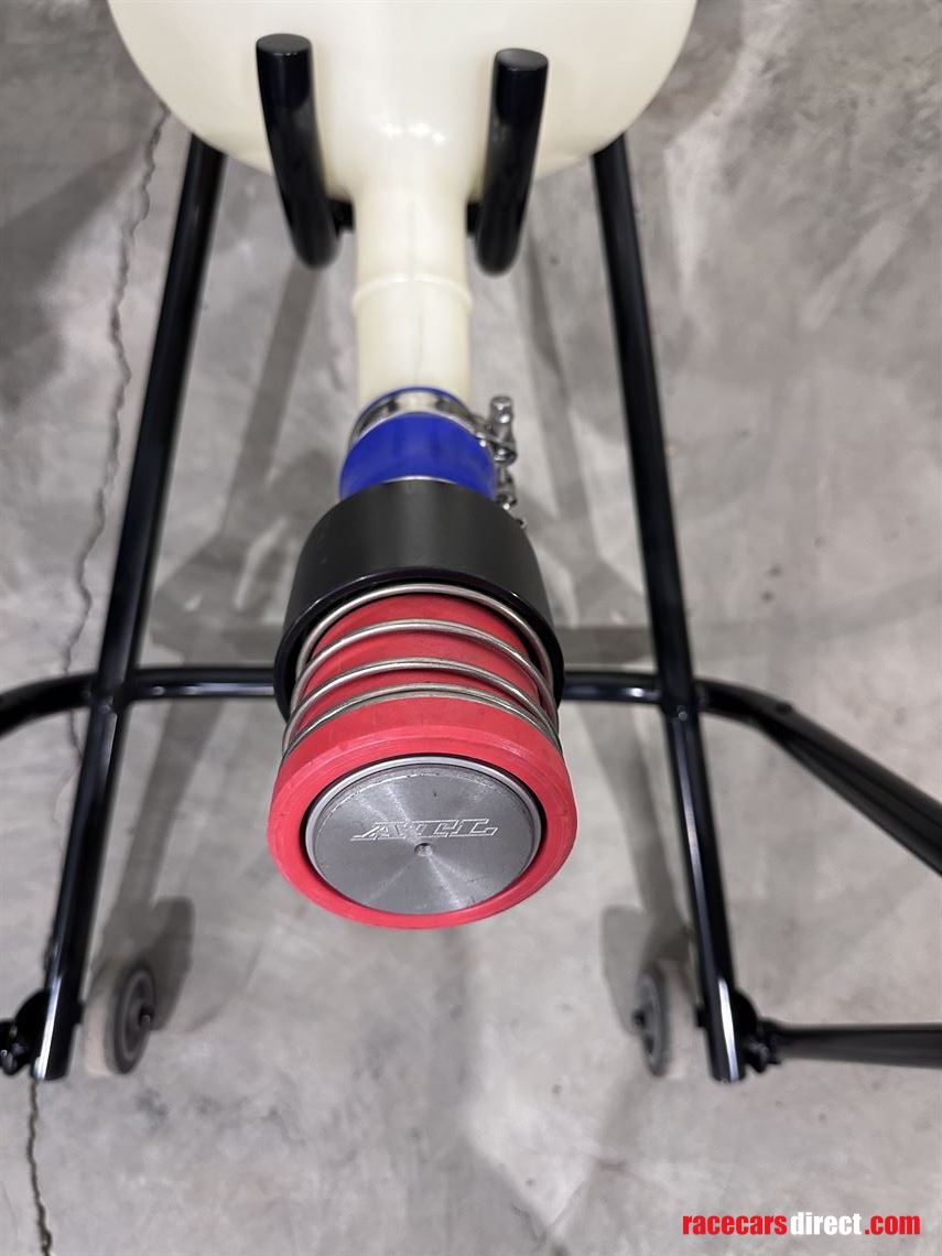 atl-2-probe-135-neck-refuelling-bottle-stand