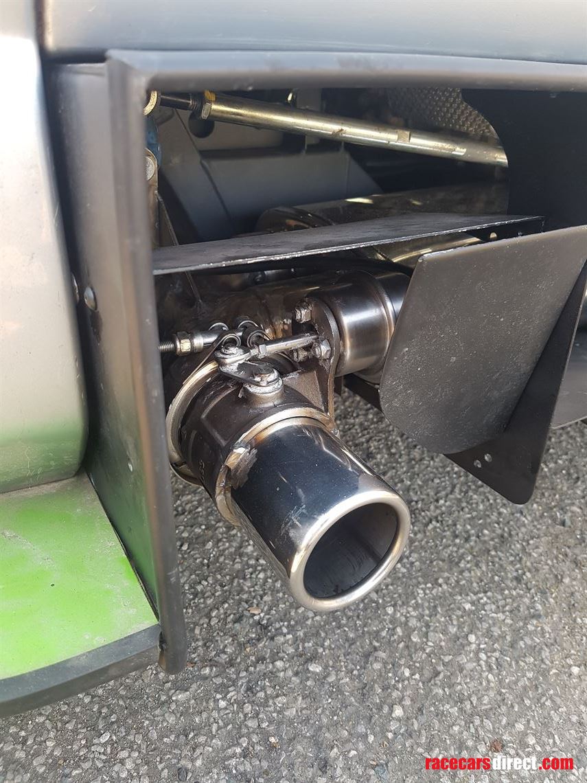 renault-sport-clio-230-v6-subaru-ej25