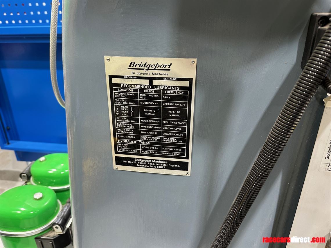 bridgeport-milling-machine