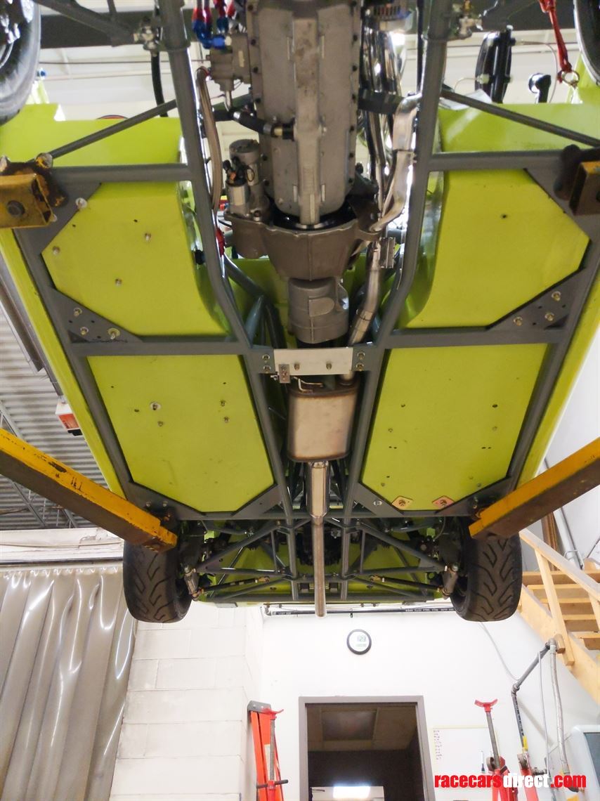 tvr-vixen-historic-race-car