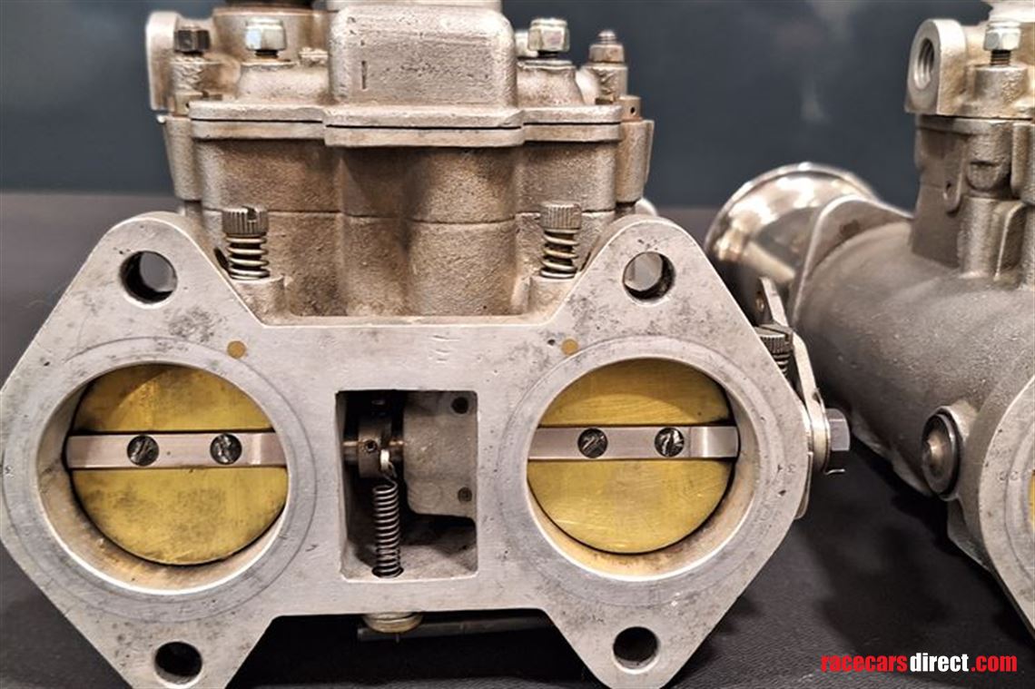 jaguar-lister-38-weber-45-dc03-sandcast-carbu