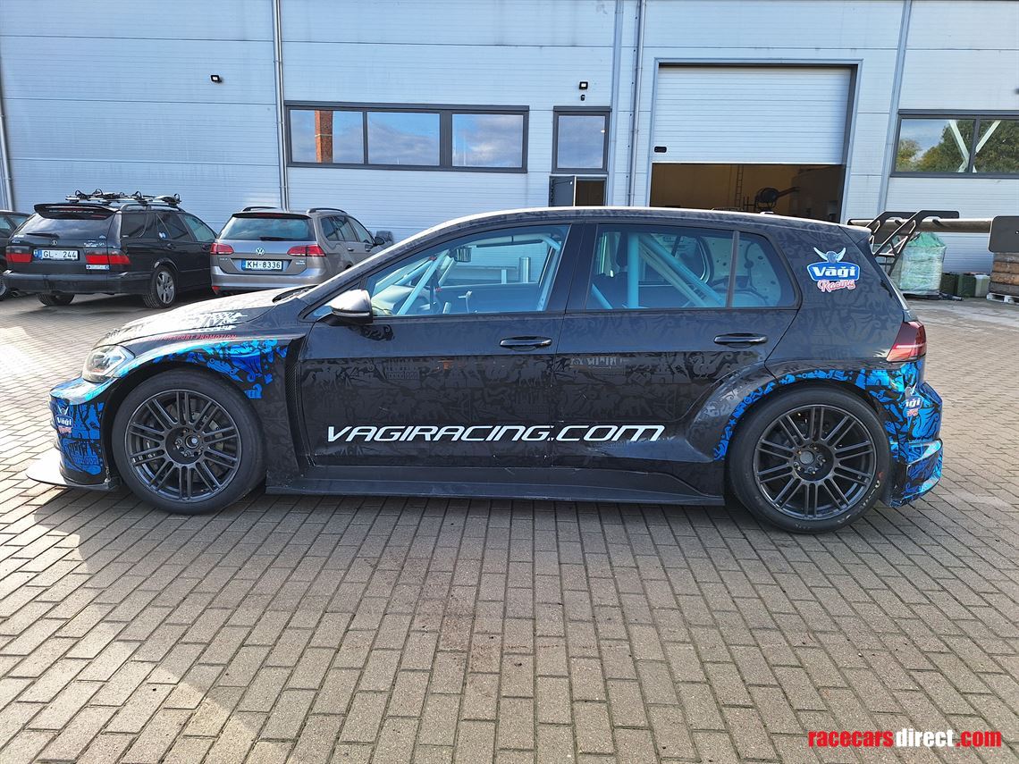 vw-golf-tcr-dsg