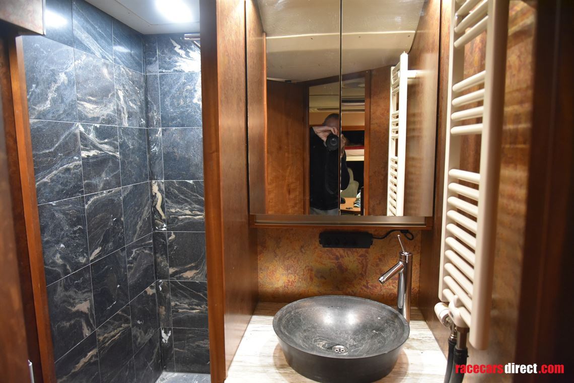 motorhome-race-transporter-daf-510-ps-230000