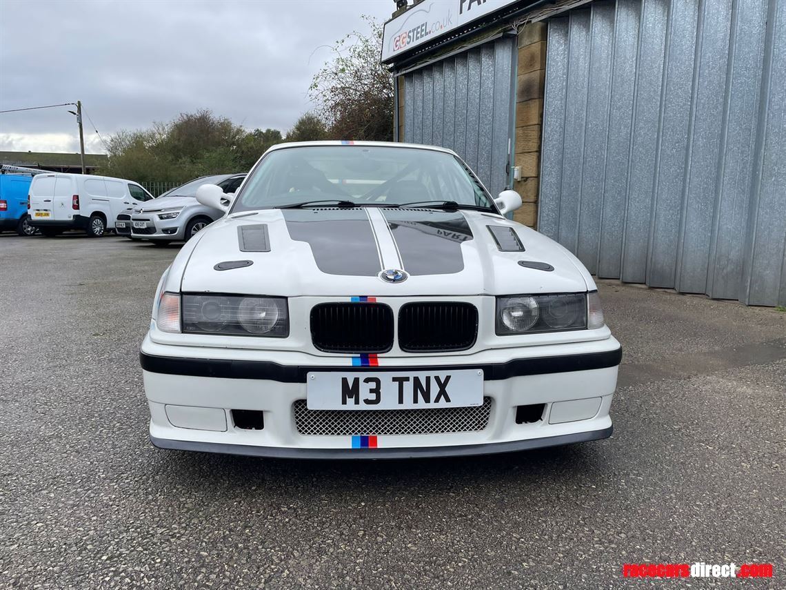 bmw-e36-m3-supercharged-trackrace-car-reduced