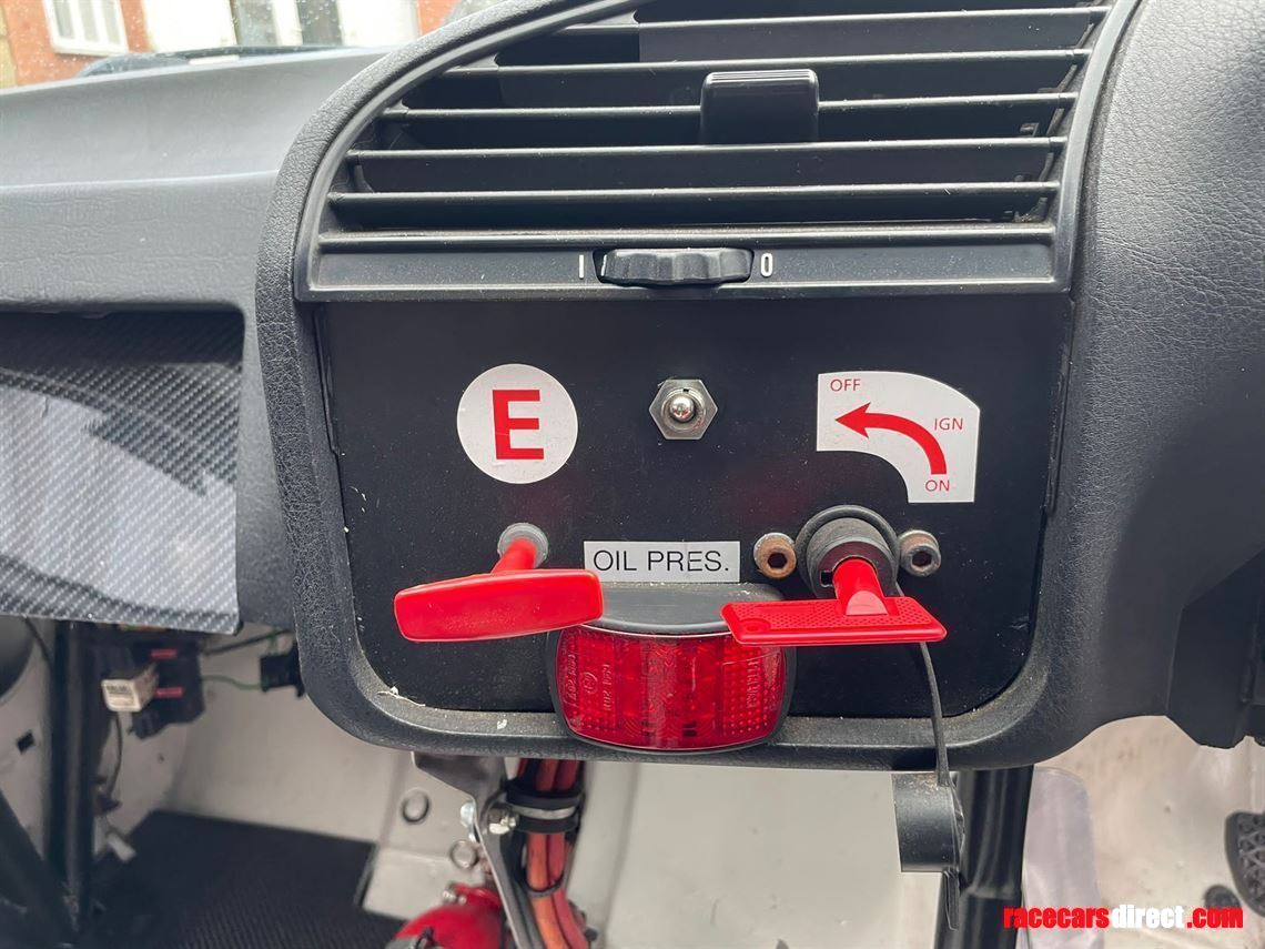 bmw-e36-m3-supercharged-trackrace-car-reduced