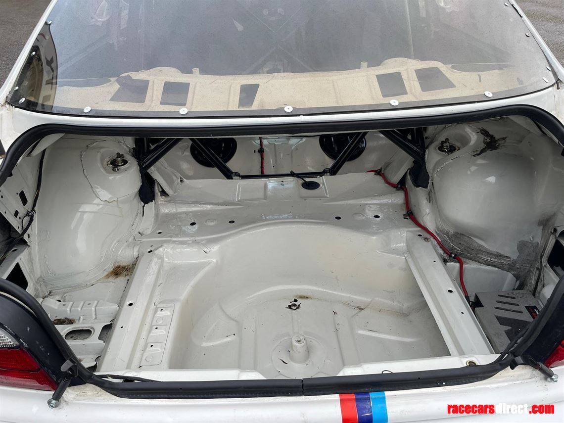 bmw-e36-m3-supercharged-trackrace-car-reduced