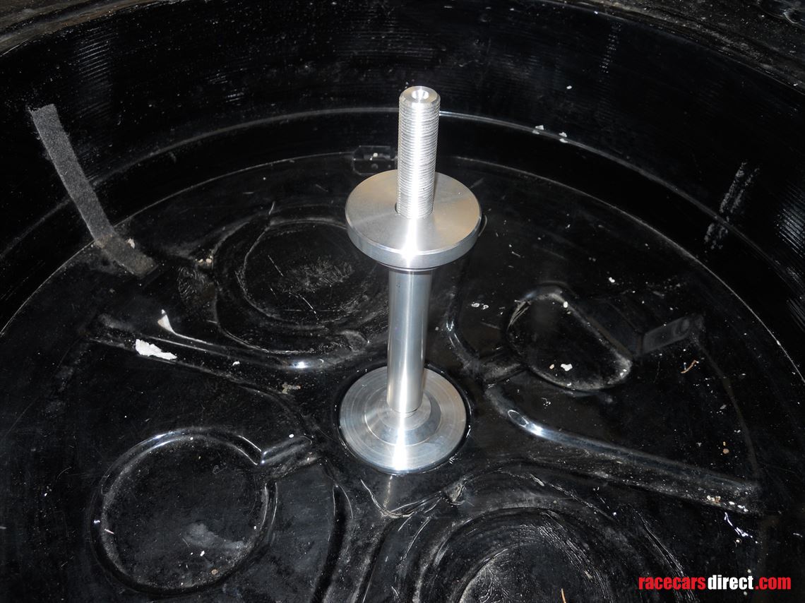 volkswagen-golf-mk1-race-car-gr-1-con-htp