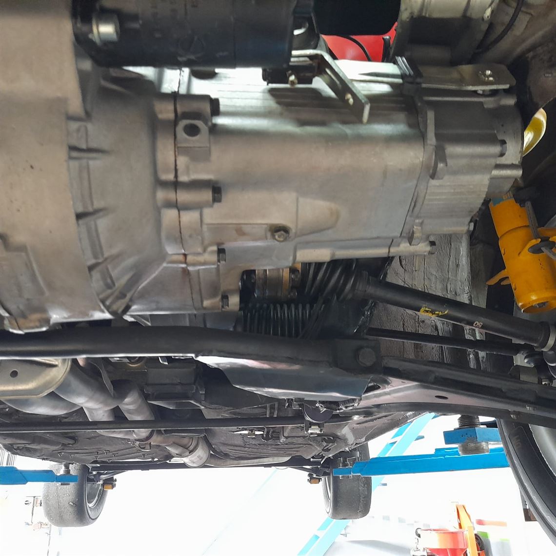 volkswagen-golf-mk1-race-car-gr-1-con-htp