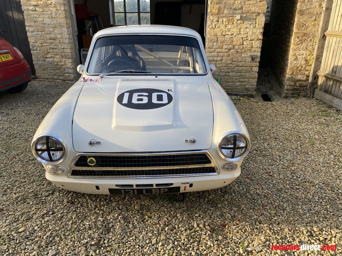 lotus-cortina-fia-1963-pre-air-flow