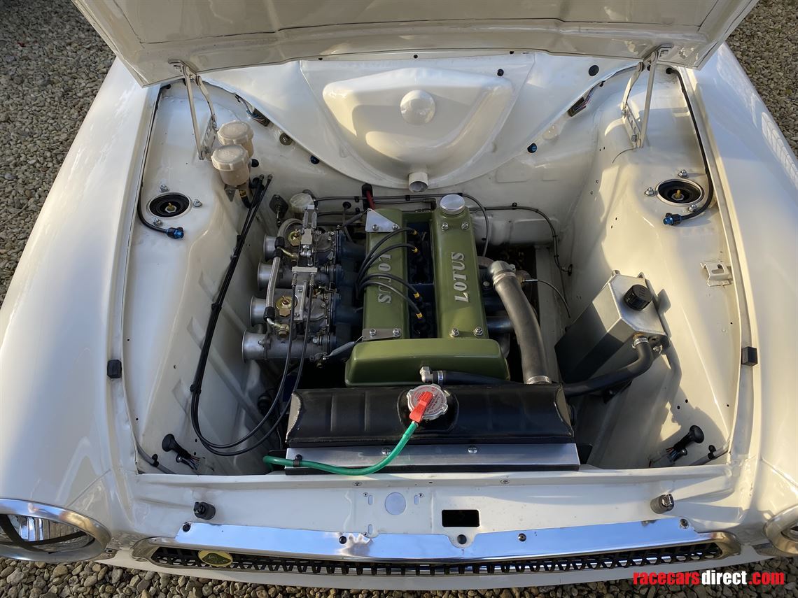 lotus-cortina-fia-1963-pre-air-flow