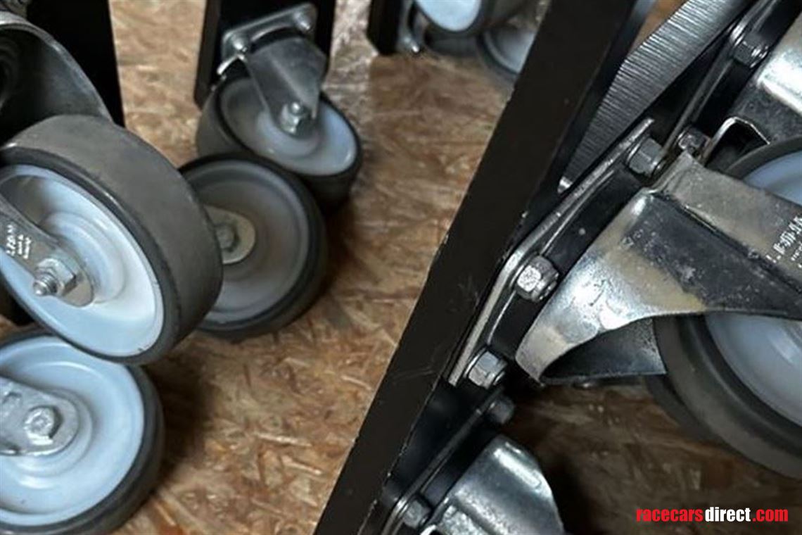 991-gt3-cup-air-jack-skate