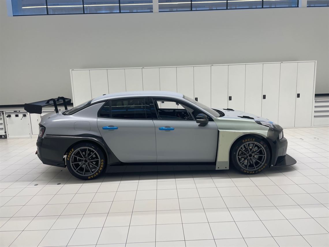 ex-cyan-2022-lynk-co-03-tcr