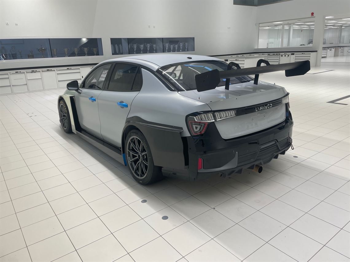 ex-cyan-2022-lynk-co-03-tcr