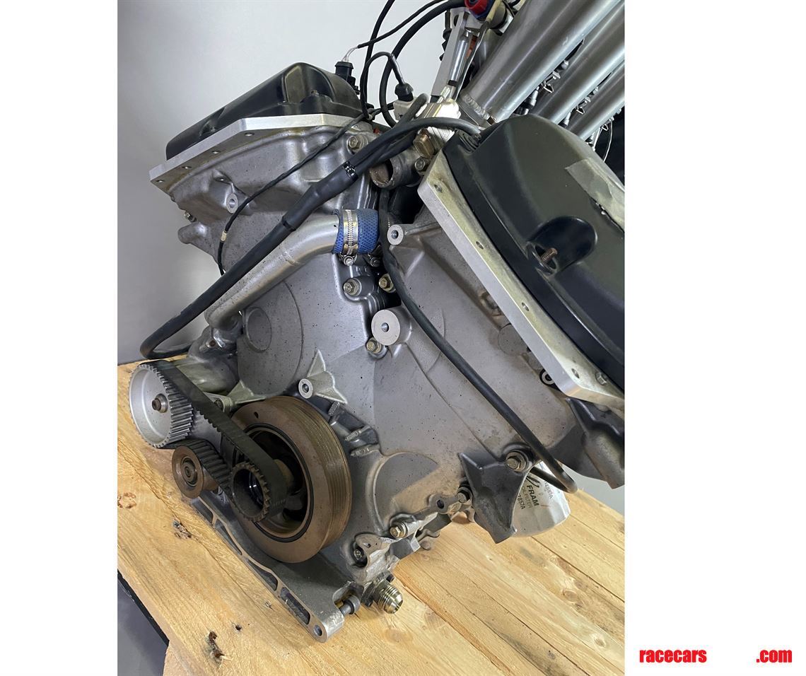 pilbeam-lmp-3-liter-engine-year-2001