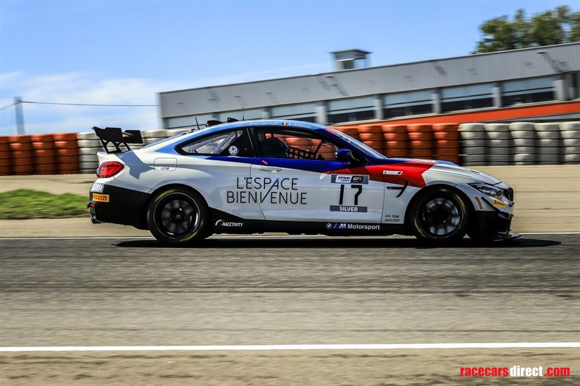 bmw-m4-gt4-f82