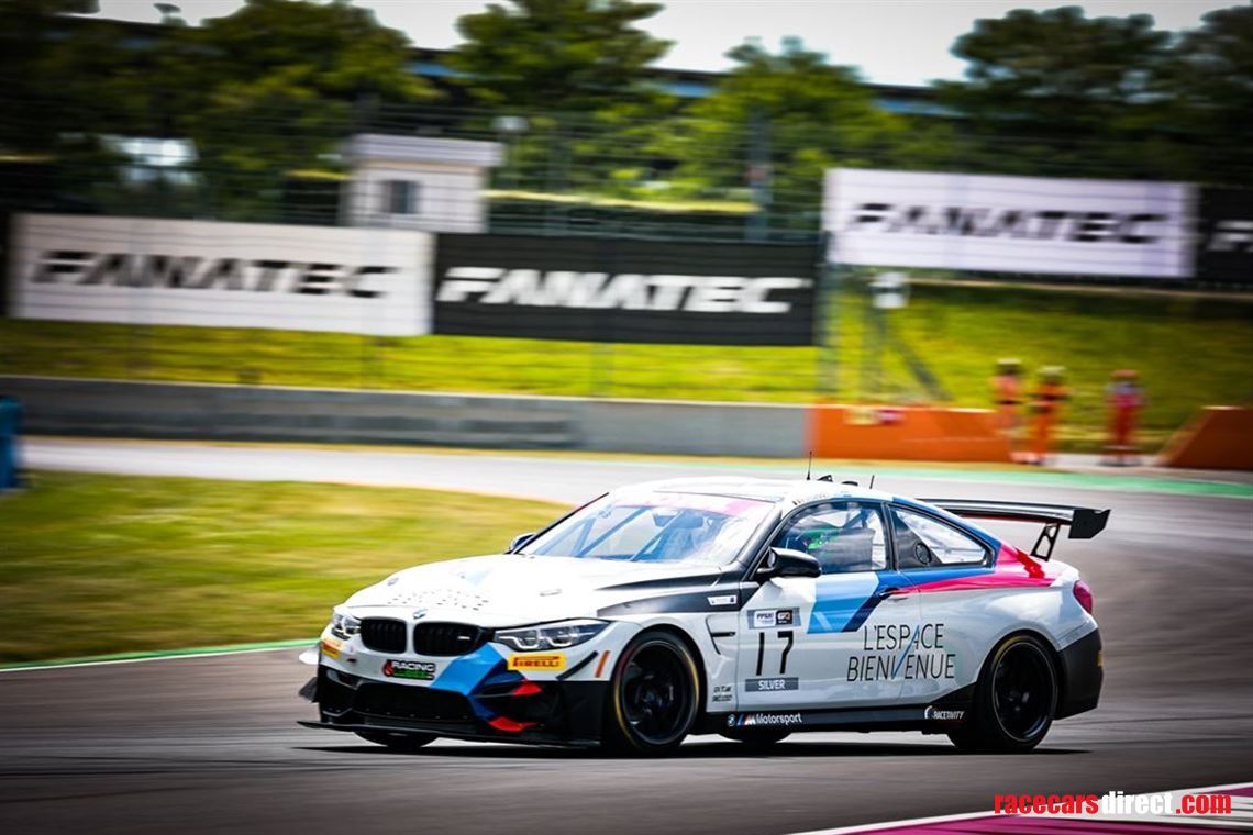 bmw-m4-gt4-f82