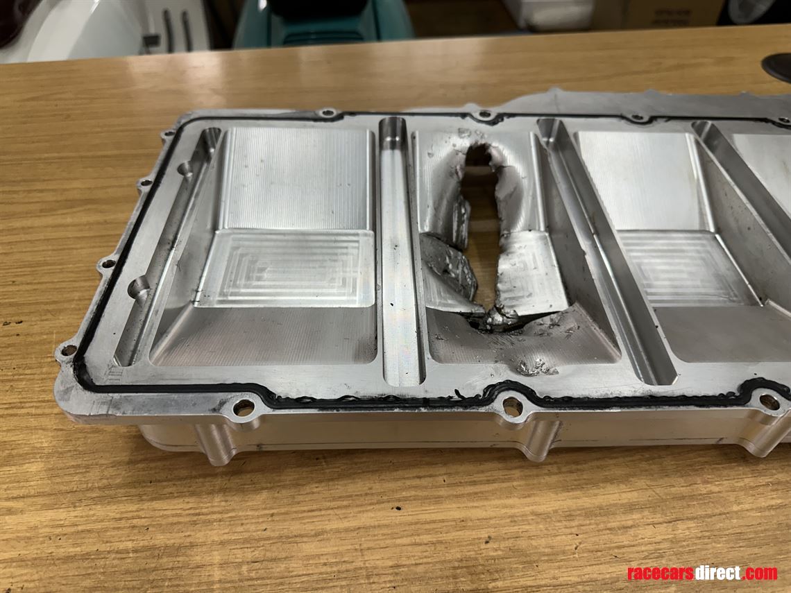 viper-v10-gt3-dry-sump-oil-pan-pump-50mm-tota