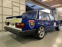 volvo-740-race-car-rolling-shell