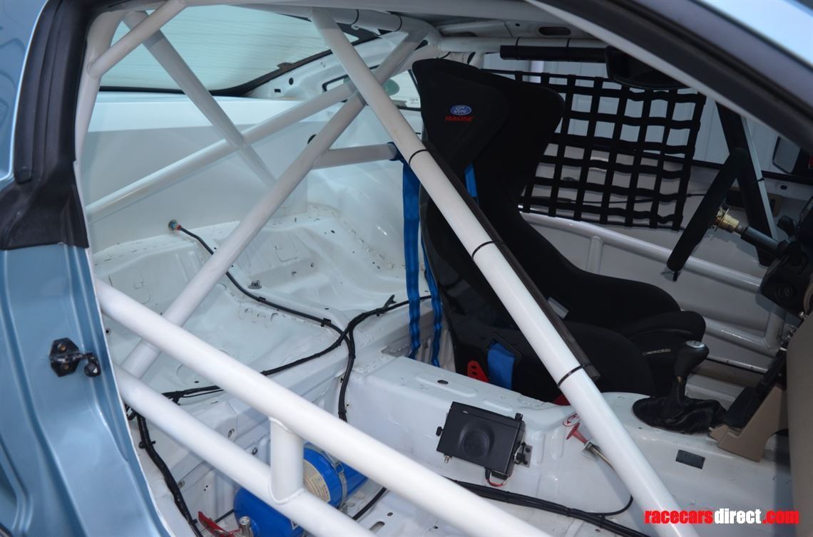 2005-ford-mustang-fr500c---004