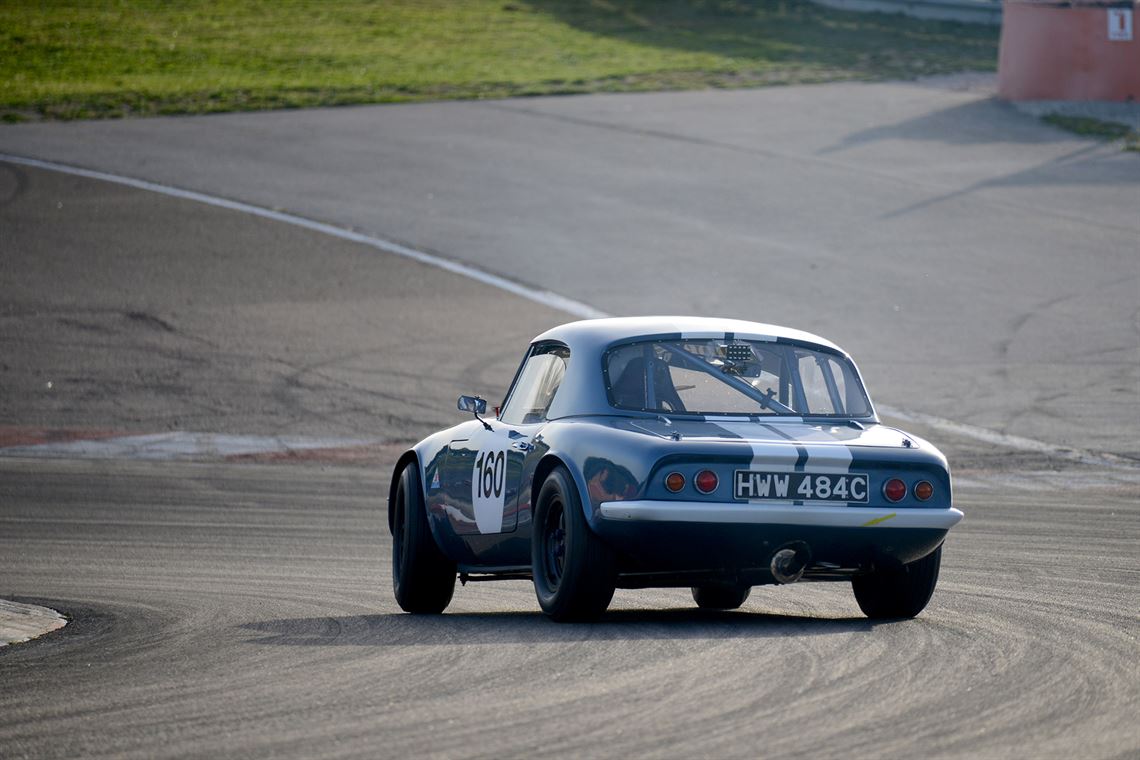 race-winning-1965-lotus-elan-26r