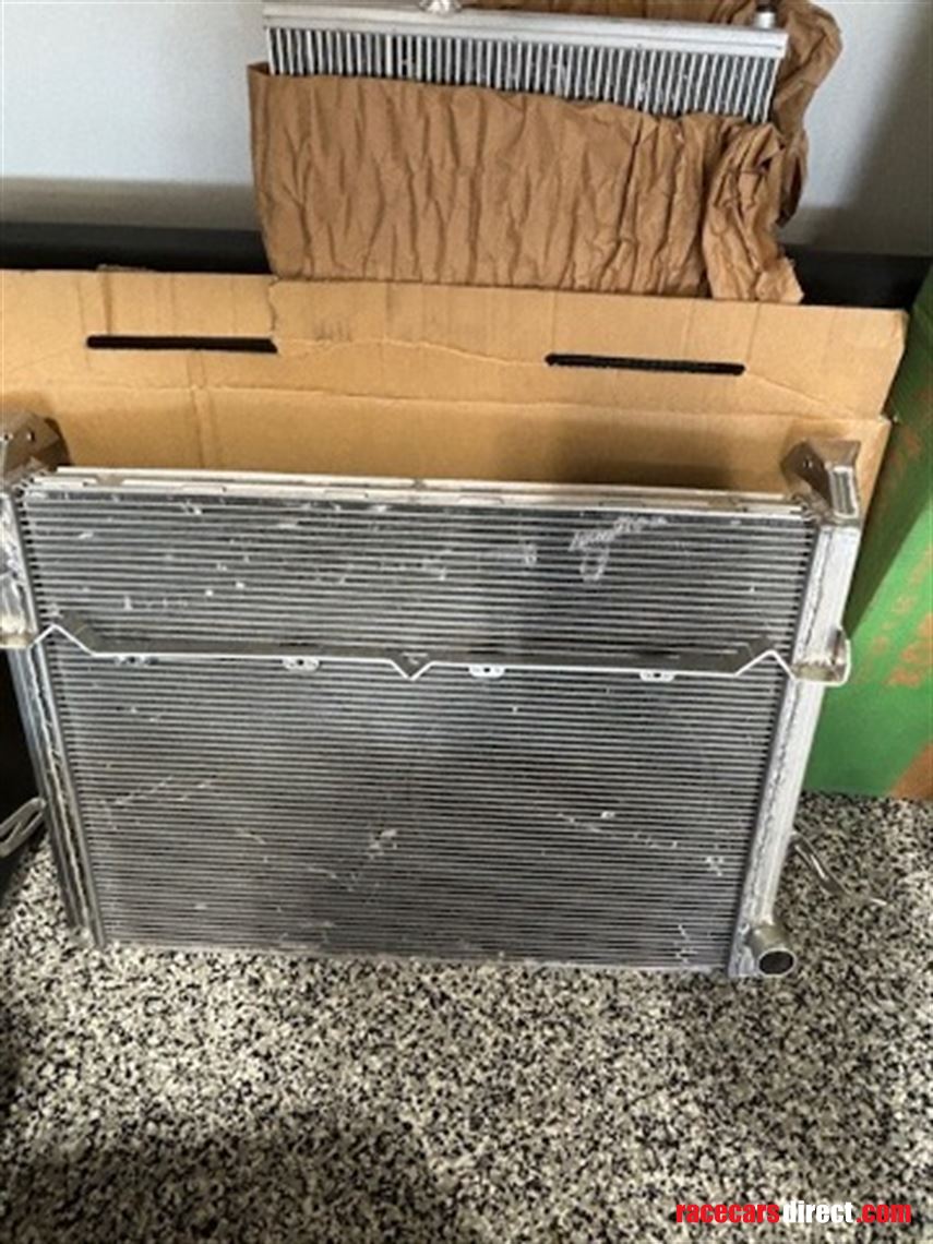 amg-gt4s-package---325k-usd-for-all