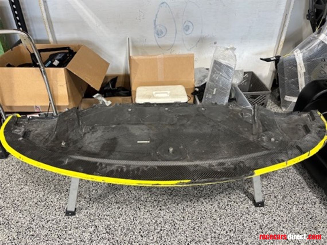 amg-gt4s-package---325k-usd-for-all