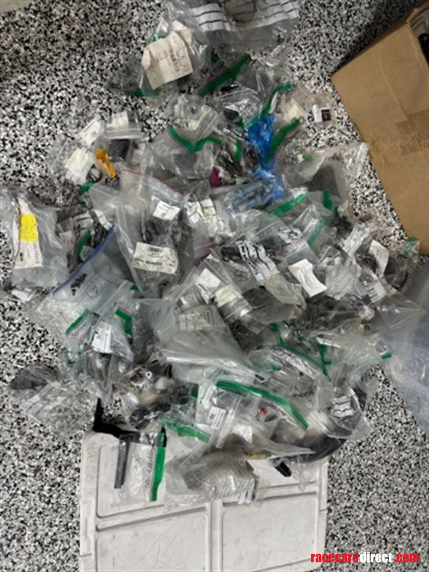 amg-gt4s-package---325k-usd-for-all