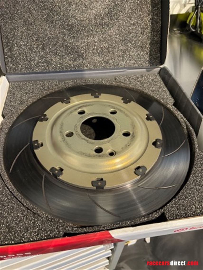 amg-gt4s-package---325k-usd-for-all