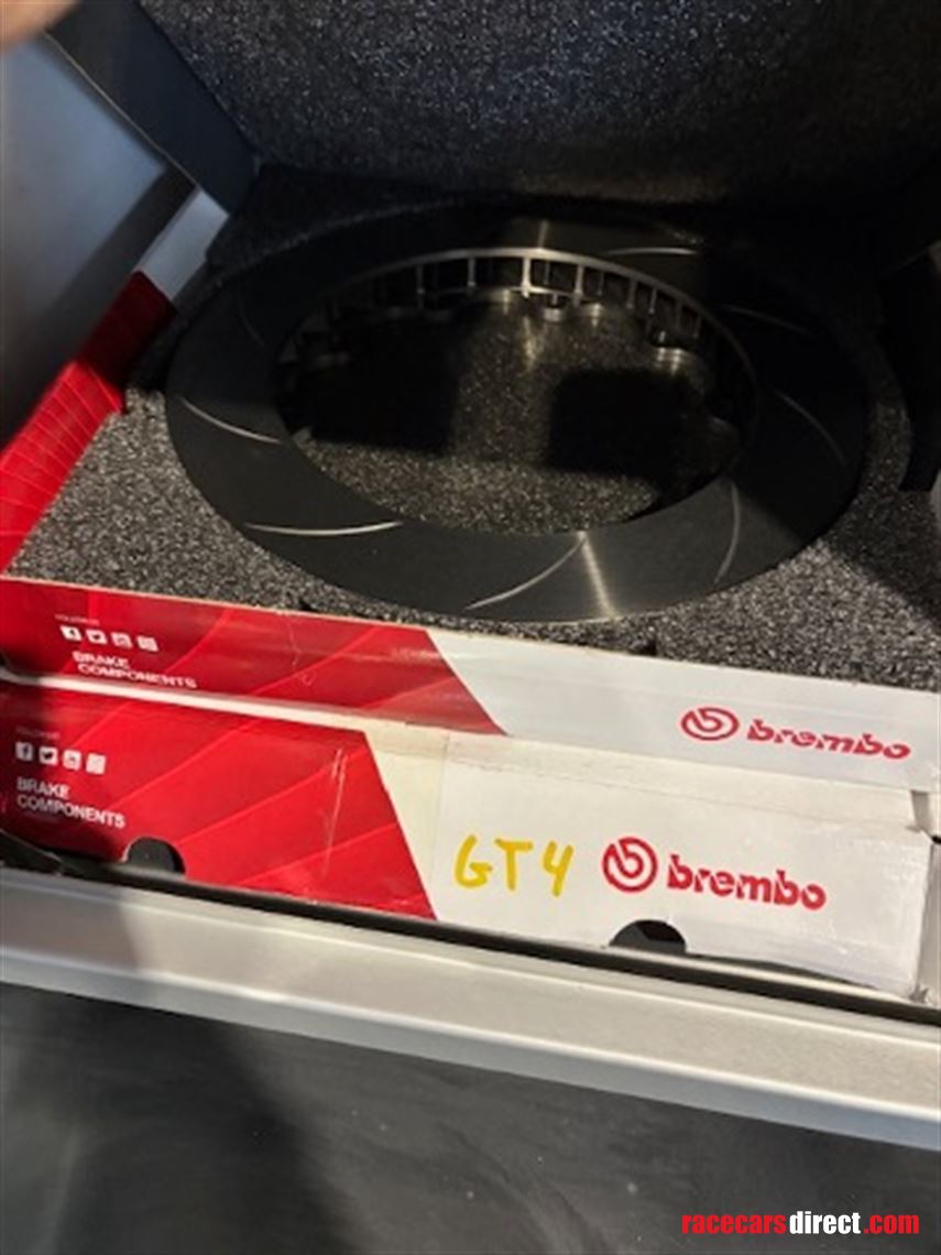 amg-gt4s-package---325k-usd-for-all