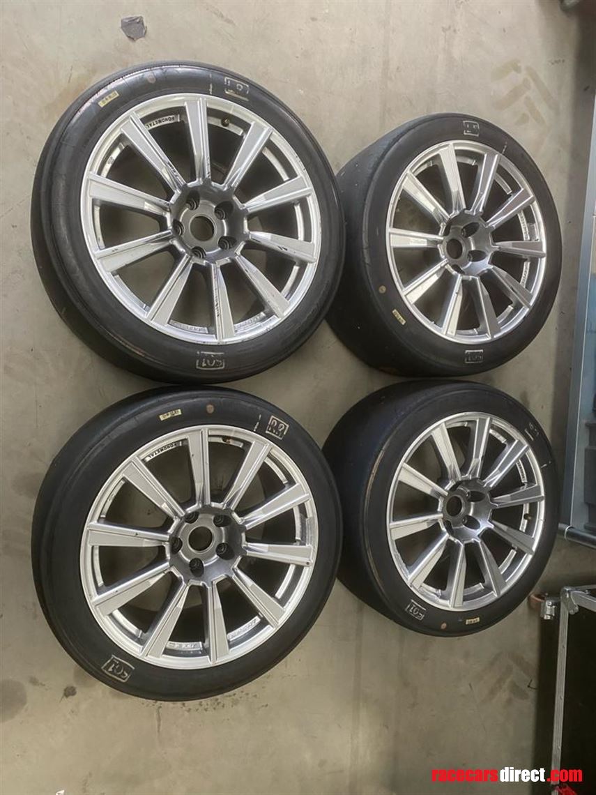 seat-leon-tcr-wheels-tyres
