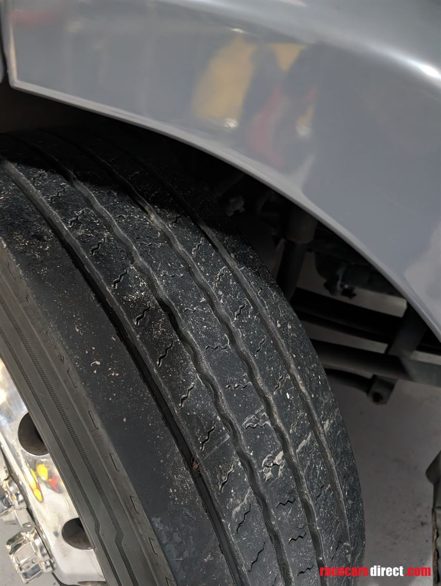 scania-r400-4x2-tractor-unit