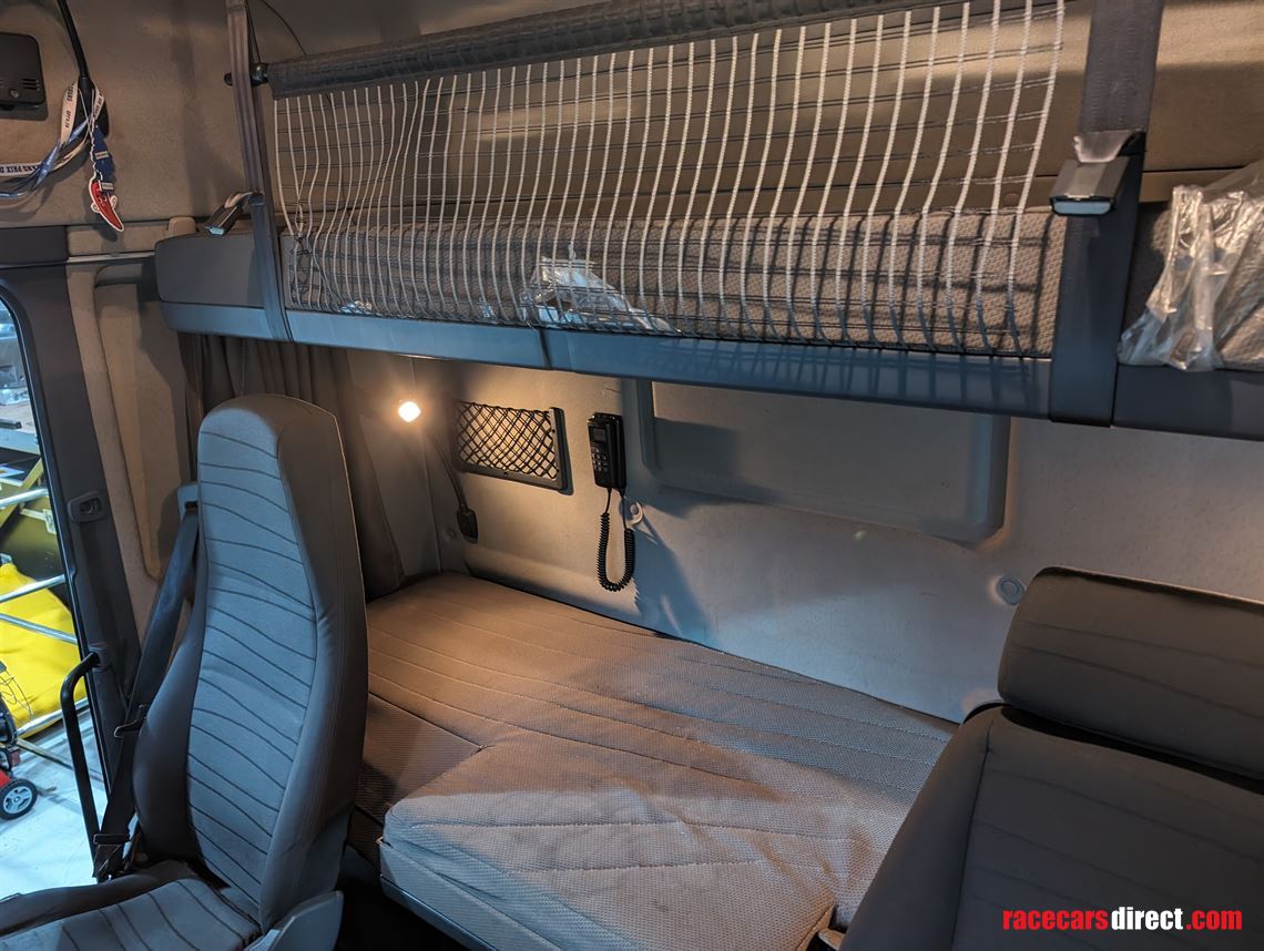 scania-r400-4x2-tractor-unit