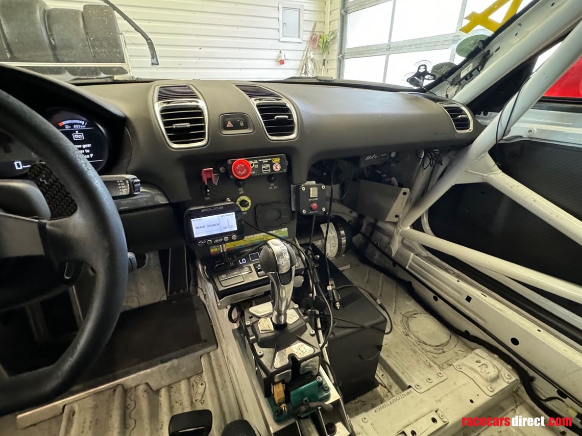 porsche-cayman-981-gt4-clubsport