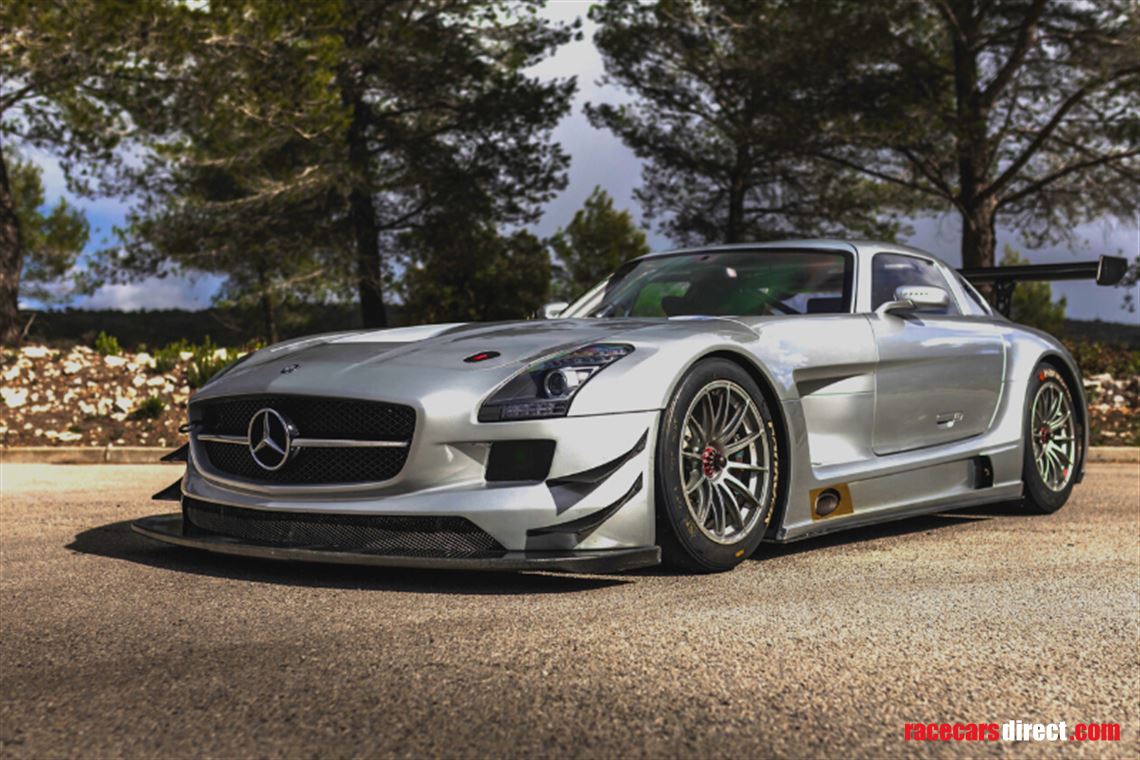 sold-2011-mercedes-sls-amg-gt3