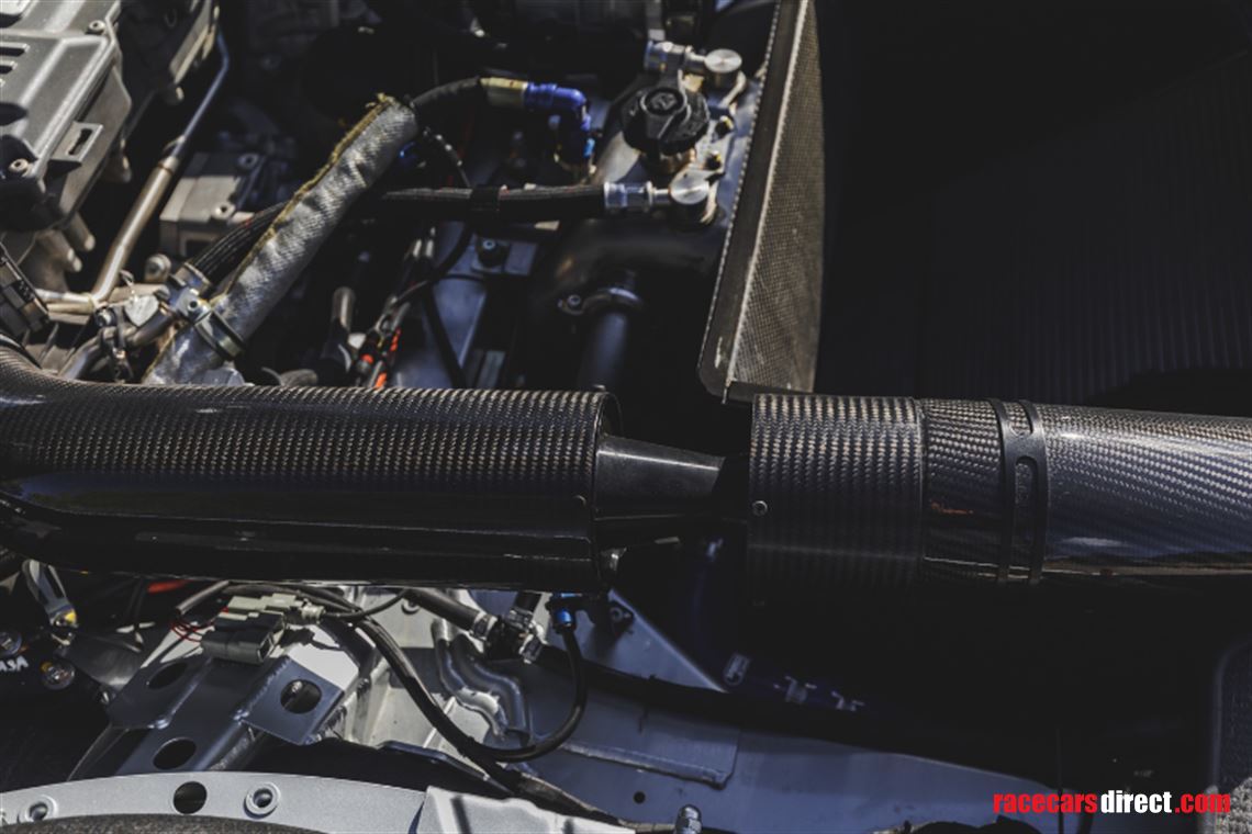 sold-2011-mercedes-sls-amg-gt3