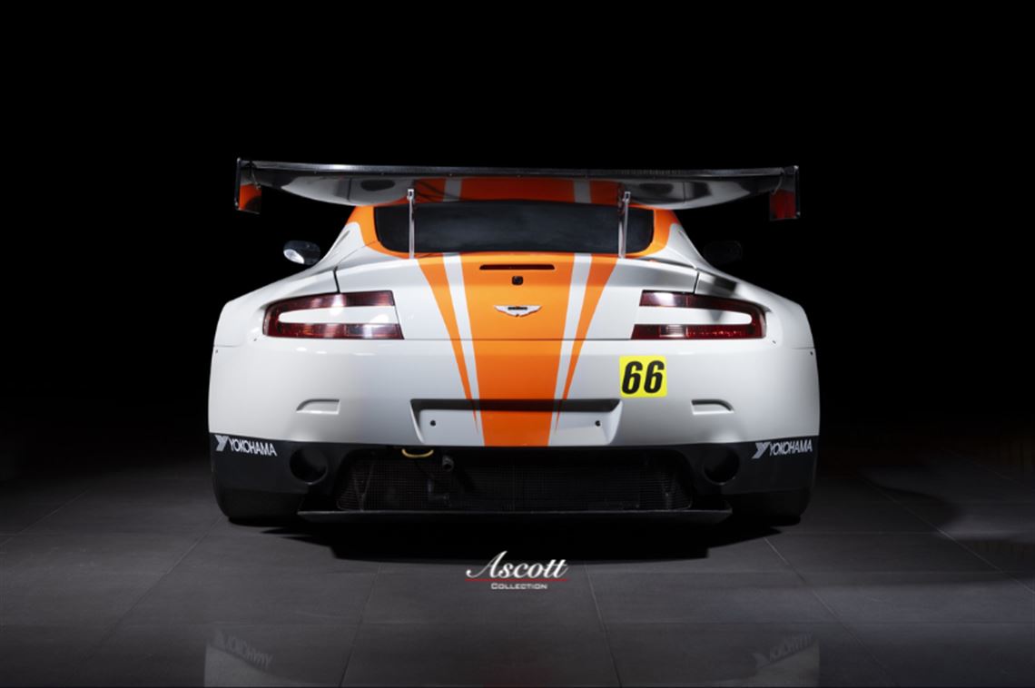 2010-aston-martin-v8-vantage-gt2